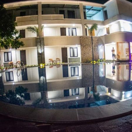 Long Beach Hotel Pangandaran Buitenkant foto