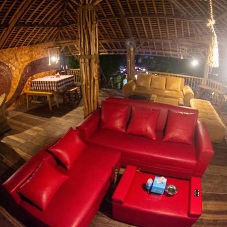 Long Beach Hotel Pangandaran Buitenkant foto