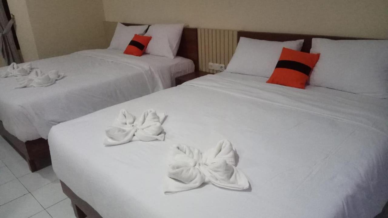 Long Beach Hotel Pangandaran Buitenkant foto